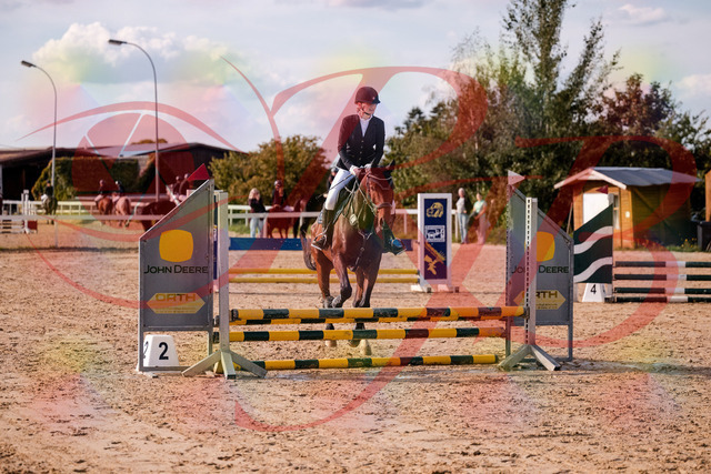 2026_10_03_Siefer-Hof_154116_Z81_57589824 | Professionelle Reitsport-, Turnier- und Eventfotografie von Robert Broda. Galerien mit ausgewählten und bearbeiteten Bildern direkt online ansehen und bestellen.