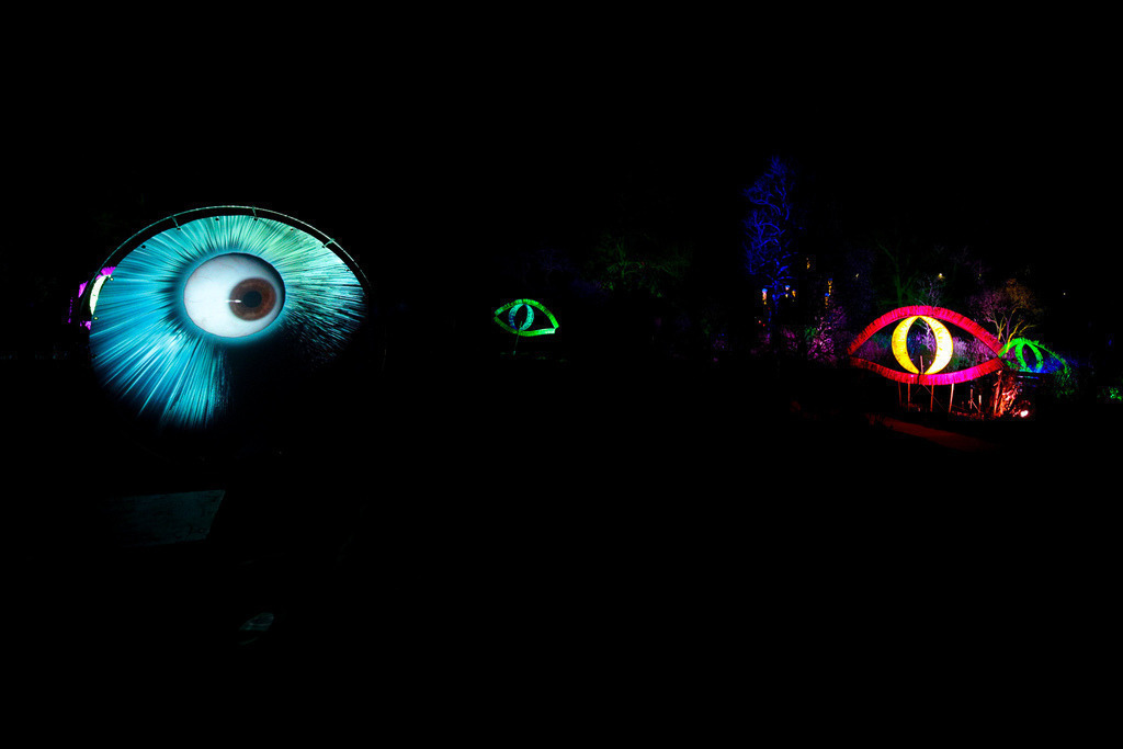 Parkleuchten_GrugaEssen24_36 | Bildergalerie von Sport-Ereignissen aber auch von weiteren spannenden Dingen - nicht nur vom Niederrhein. In Anlehnung an den bekannten Spruch von Hanns Dieter Hüsch heißt das Motto: "Niederrhein ist überall".  - Realisiert mit Pictrs.com