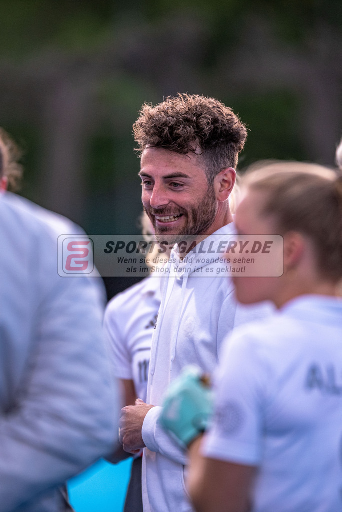 SM_20250425-DSC_8565 | 1.Bundesliga Feld - Rückrunde (W) HTHC - DCADA / 1:2