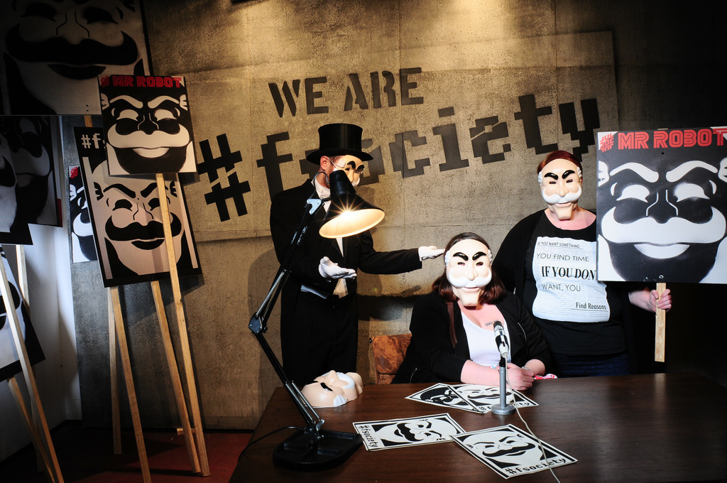 0026_fsociety | Mr. Robot - fsociety - Realisiert mit Pictrs.com