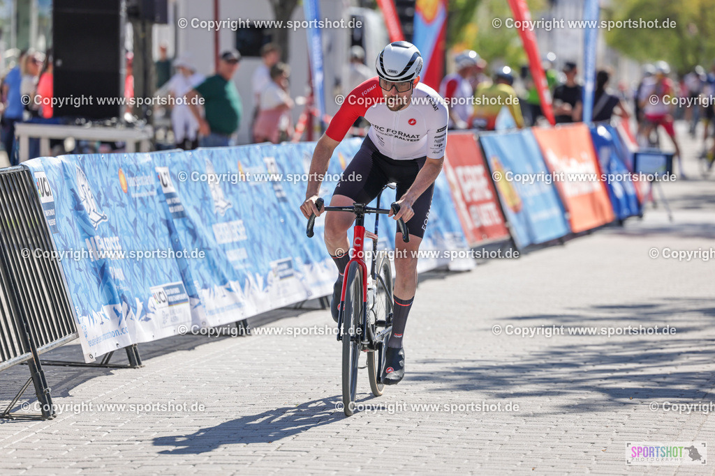 VJ__5340 | Neusiedlersee Radmarathon 2026@sportshot_your_pictrs #yourpictures#roadtowm2029 #nrm #neusiedlerseeradmarathon #neusiedlersee #neusiedlerseetourismus #burgenland #mörbisch #nrm26 #burgenlandtourismus #voglundco #poweredbyburgenlandtourismus #radsport #rad #marathon #ucigranfondo #visitburgenland #ucigranfondoworldseries