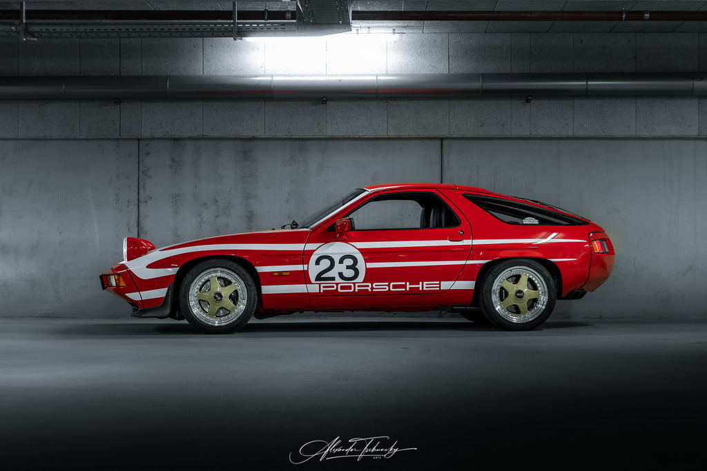 R6AT0640 _Alexander Tschuncky | Entdecken Sie die faszinierende Welt von Alexander Tschuncky Arts: Kreative Fotografie, atemberaubende Automobilkunst und hochwertiger Bilderdruck. Lassen Sie sich inspirieren! - Realisiert mit Pictrs.com