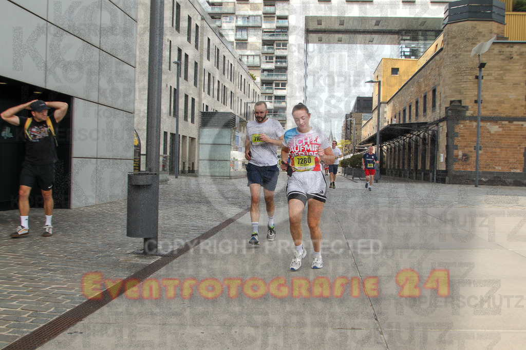 250920_1328_EV4_5656 | Sportfotografie im Rhein-Sieg Kreis, Köln, Bonn, NRW, Rheinland Pfalz, Hessen, etc. Unser Tätigkeitsfeld umfasst den Laufsport vom Volkslauf über den Marathon, Duathlon, Triathon bis zum Ultralauf wie Kölnpfad Ultra oder Schindertrail.
