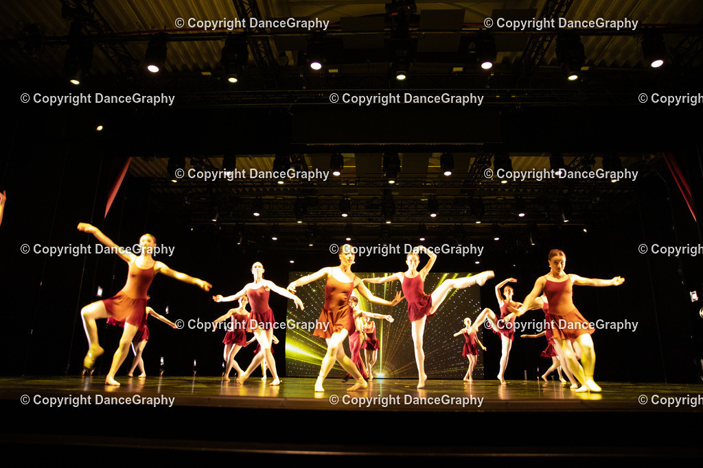 GPHY5555 | DanceGraphy - Realisiert mit Pictrs.com