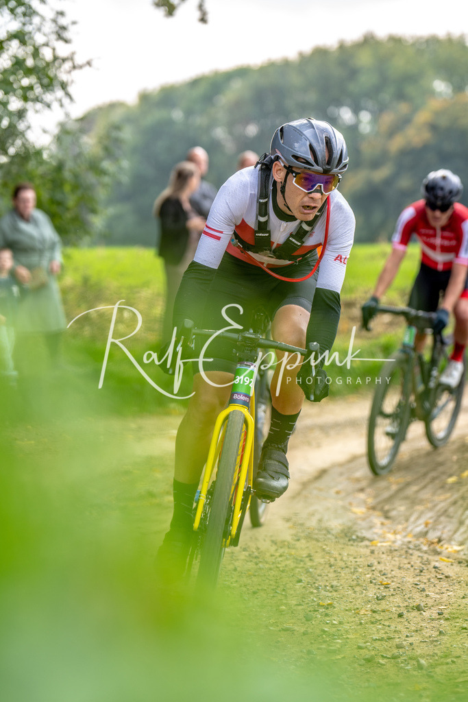 Ralf Eppink Photography 20251012_DSC03637 | Sportfotografie, Eventfotografie, Porträtfotografie, Radsport Fotograf, Triathlon Fotograf, Düsseldorf Fotograf, Köln Fotograf, Actionfotografie, Teamfotografie, Peoplefotografie, Business Portraits, Veranstaltungsfotografie, Reportagefotografie - Realisiert mit Pictrs.com