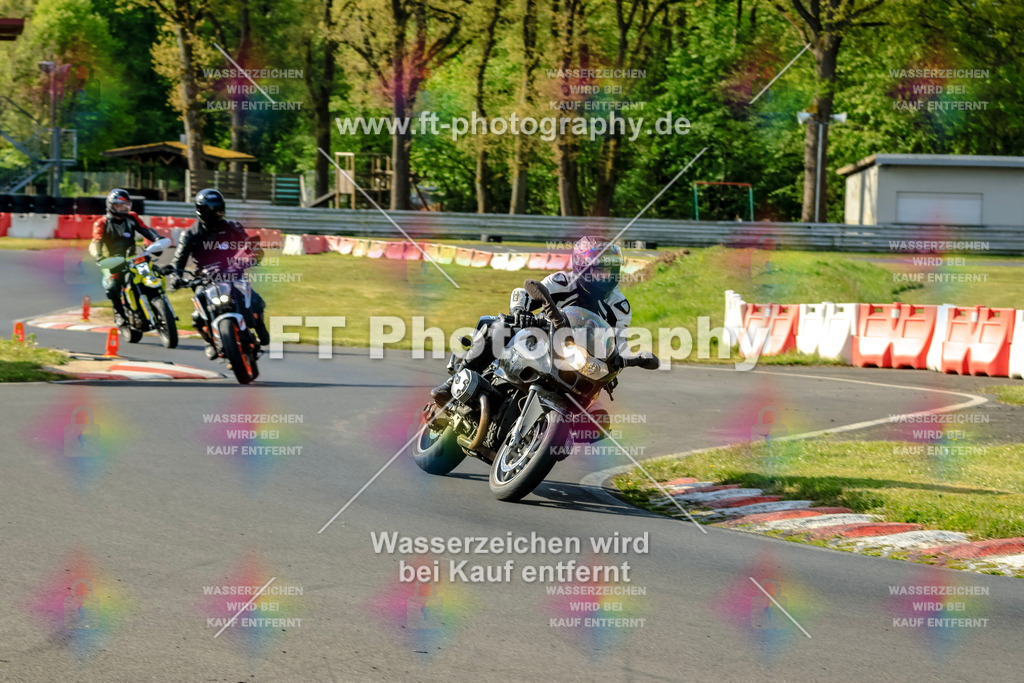 _OTO1200 | Hier findet Ihr Bilder von Touristenfahrten auf der Nürburgring Nordschleife oder von anderen Veranstaltungen die ich besucht habe. Viel Spass beim Durch Schauen 