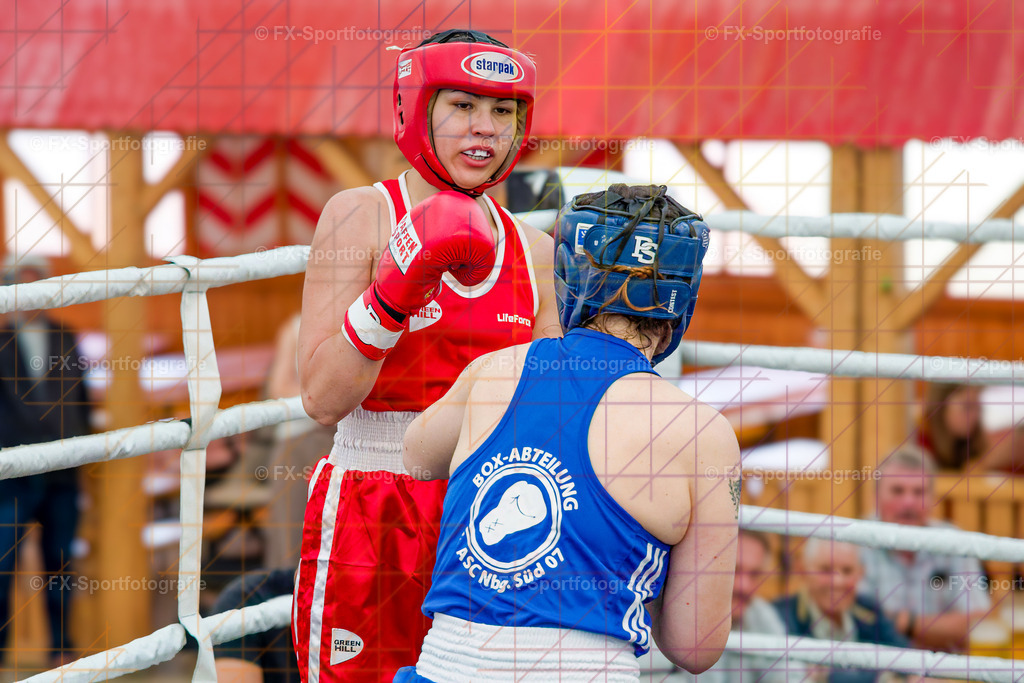 Boxkampf Frauen 14 | Sportfotos und Eventgalerien von FX-Sportfotografie: Fußball, Basketball, Futsal, American Football und weitere Sportarten ansehen und direkt bestellen. - Realisiert mit Pictrs.com