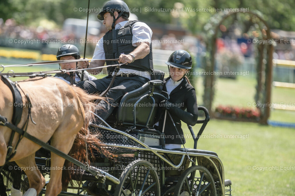 20230528_Jump-and-Drive_0113 | equistock