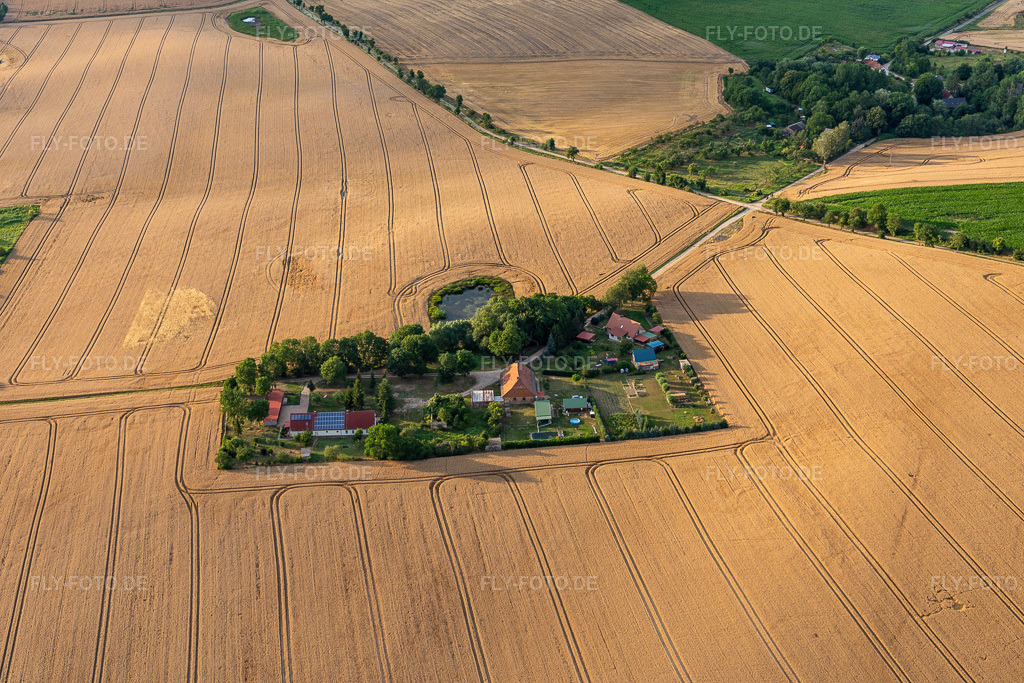 Luftbild: Magnushof in Prenzlau im Bundesland Brandenburg in Deutschland. Foto: IMG_116186.jpg vom 17.07.2019 durch Werner Riehm/FLY-FOTO.de