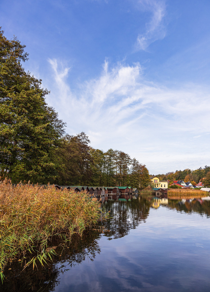 Blick über den Haussee auf die Stadt Feldberg | Blick über den Haussee auf die Stadt Feldberg.