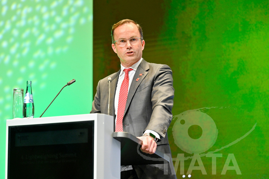 _DWA8013 | MATA IndoCon - Realisiert mit Pictrs.com