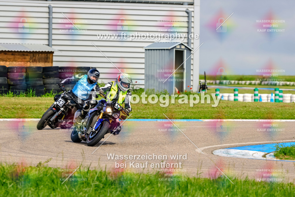 MotoTeam-8426 | Hier findet Ihr Bilder von Touristenfahrten auf der Nürburgring Nordschleife oder von anderen Veranstaltungen die ich besucht habe. Viel Spass beim Durch Schauen 