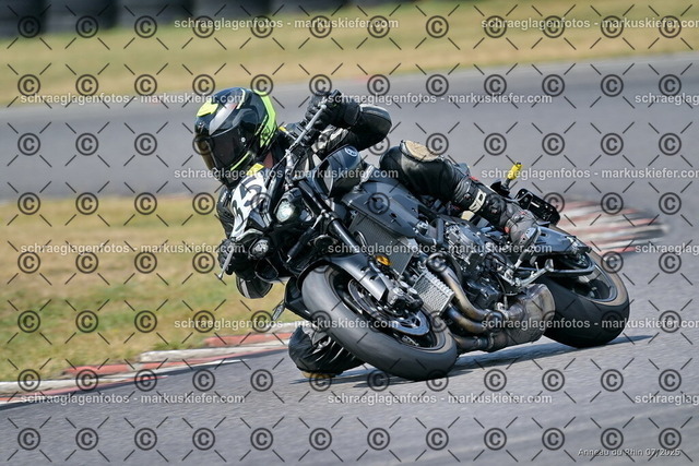 25bt04-1914 | markuskiefer.com - Realisiert mit Pictrs.com