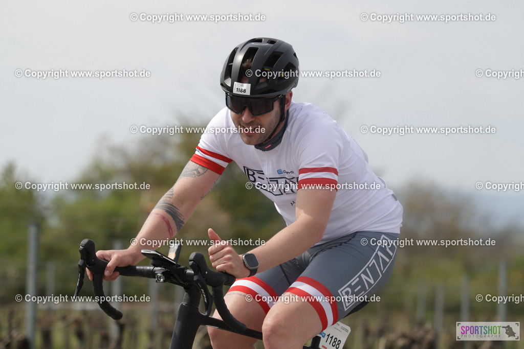 368A5152 | Neusiedlersee Radmarathon 2026@sportshot_your_pictrs #yourpictures#roadtowm2029 #nrm #neusiedlerseeradmarathon #neusiedlersee #neusiedlerseetourismus #burgenland #mörbisch #nrm26 #burgenlandtourismus #voglundco #poweredbyburgenlandtourismus #radsport #rad #marathon #ucigranfondo #visitburgenland #ucigranfondoworldseries