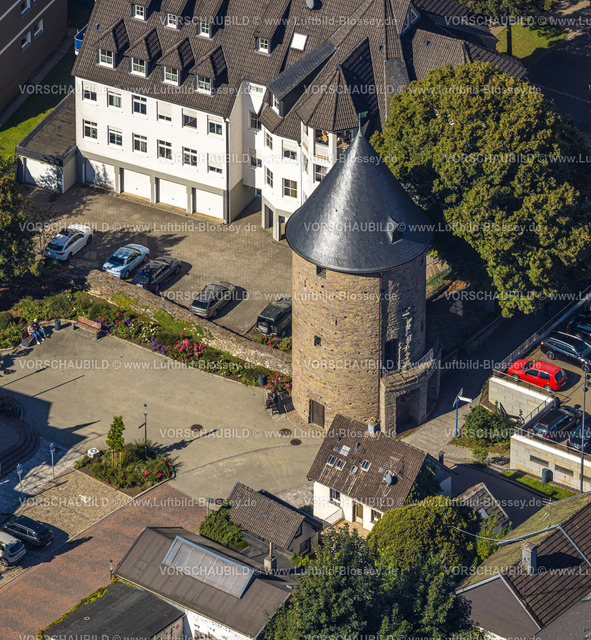Attendorn230908970 | Luftbild, Bieketurm, Attendorn, Sauerland, Nordrhein-Westfalen, Deutschland