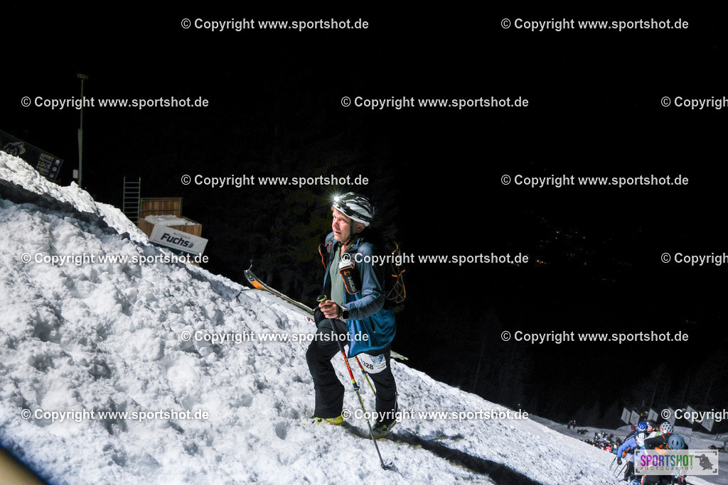 007A0518 | VerticalUp! #vertical_up_kitzbuehel #sportshot_your_pictrs #yourpictrs #dinafit #verticalup!2026