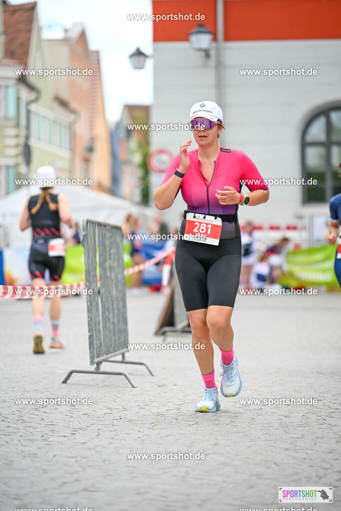 SZI_8165 | Stadttriathlon Erding 2025. #yourpictrs #sportshot_your_pictrs @Sportshotphotography #stadttriathlonerding Copyright: www.sportshot.de