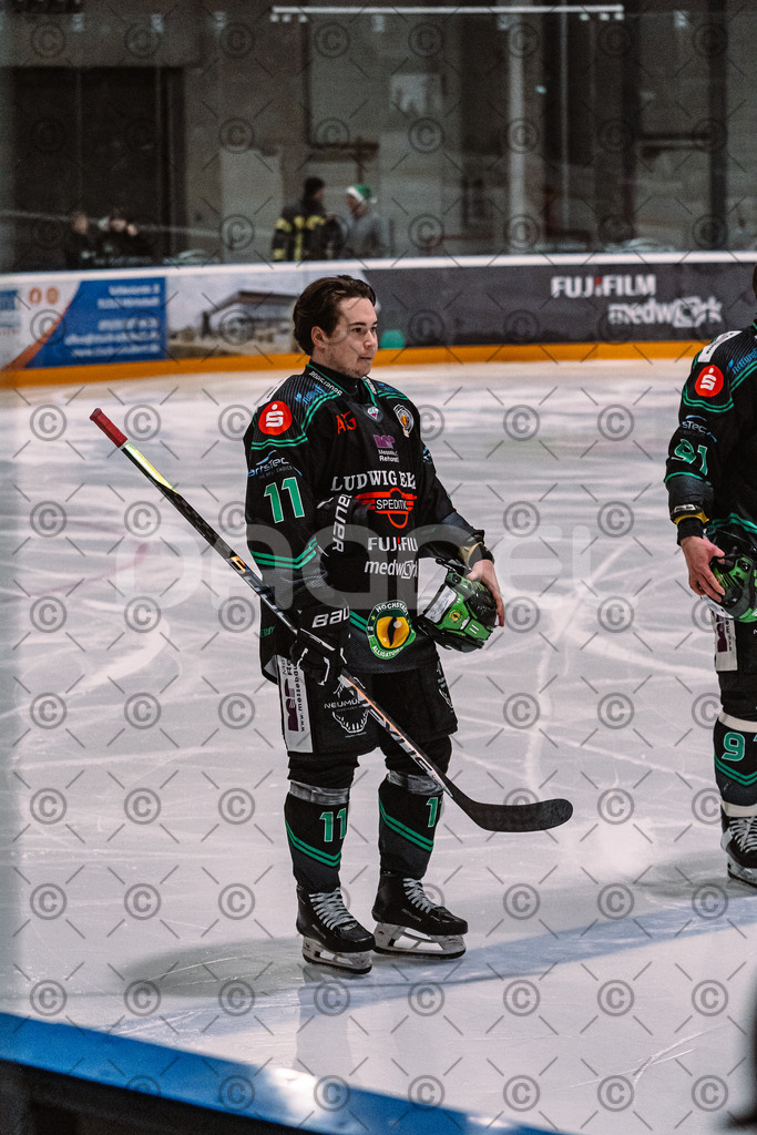Alligators_vs_Passau_26_12_2025-007 | Höchstadt Alligators Fotogalerie: Eishockey-Action aus Franken. Professionelle Spielfotos, Portraits & Stadionbilder zum Download. Jetzt entdecken! - Realisiert mit Pictrs.com
