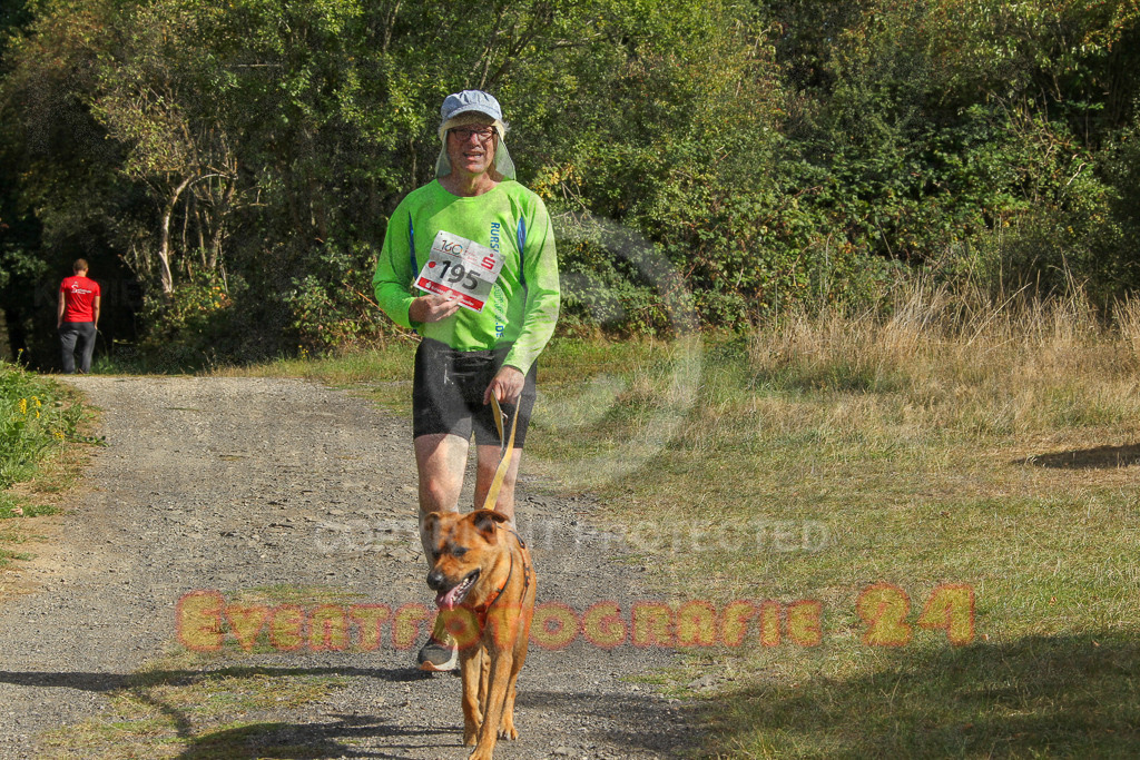 250830_1615_EV4_4643 | Sportfotografie im Rhein-Sieg Kreis, Köln, Bonn, NRW, Rheinland Pfalz, Hessen, etc. Unser Tätigkeitsfeld umfasst den Laufsport vom Volkslauf über den Marathon, Duathlon, Triathon bis zum Ultralauf wie Kölnpfad Ultra oder Schindertrail.