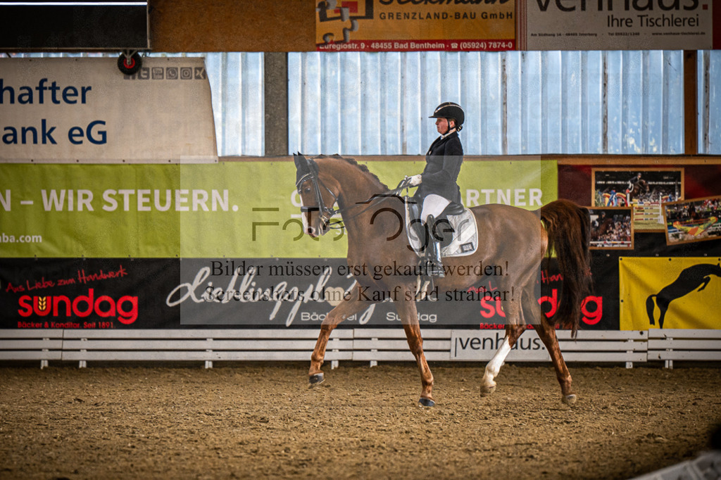 DOS_1076 | Entdecke hochwertige Reitturnierfotos von Foto Oger. Professionell, emotional und authentisch – jetzt Lieblingsmomente im Shop bestellen.Deutschlandweite Turnierfotografie. - Realisiert mit Pictrs.com