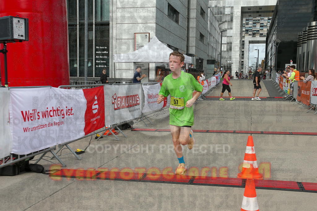 250920_1322_EX1_4161 | Sportfotografie im Rhein-Sieg Kreis, Köln, Bonn, NRW, Rheinland Pfalz, Hessen, etc. Unser Tätigkeitsfeld umfasst den Laufsport vom Volkslauf über den Marathon, Duathlon, Triathon bis zum Ultralauf wie Kölnpfad Ultra oder Schindertrail.