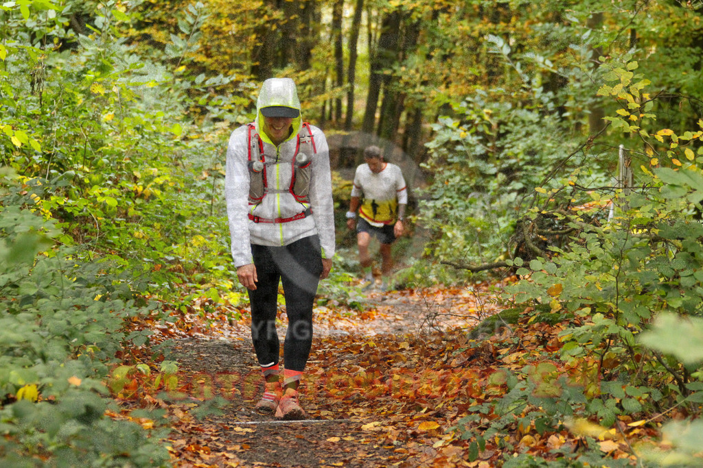 251026_1320_EV4_6798 | Sportfotografie im Rhein-Sieg Kreis, Köln, Bonn, NRW, Rheinland Pfalz, Hessen, etc. Unser Tätigkeitsfeld umfasst den Laufsport vom Volkslauf über den Marathon, Duathlon, Triathon bis zum Ultralauf wie Kölnpfad Ultra oder Schindertrail.