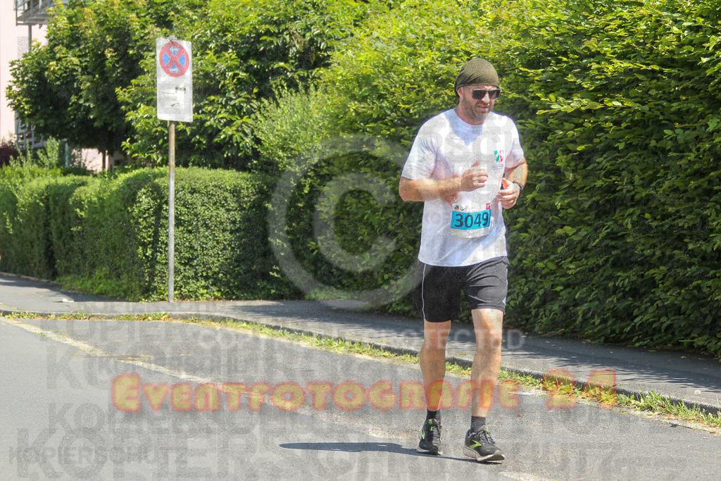 250621_1230_EV4_7176 | Sportfotografie im Rhein-Sieg Kreis, Köln, Bonn, NRW, Rheinland Pfalz, Hessen, etc. Unser Tätigkeitsfeld umfasst den Laufsport vom Volkslauf über den Marathon, Duathlon, Triathon bis zum Ultralauf wie Kölnpfad Ultra oder Schindertrail.