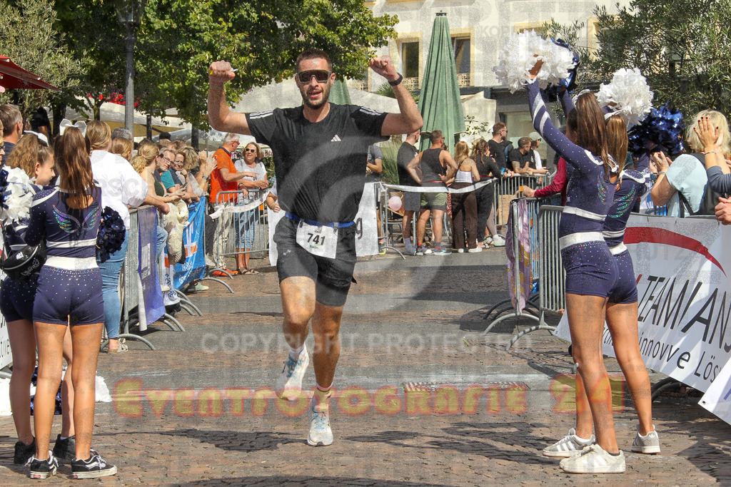 250824_1506_EV4_2649 | Sportfotografie im Rhein-Sieg Kreis, Köln, Bonn, NRW, Rheinland Pfalz, Hessen, etc. Unser Tätigkeitsfeld umfasst den Laufsport vom Volkslauf über den Marathon, Duathlon, Triathon bis zum Ultralauf wie Kölnpfad Ultra oder Schindertrail.