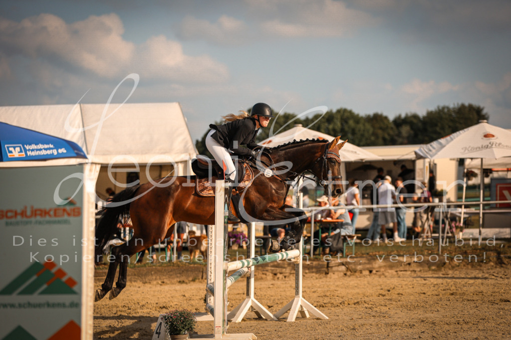 08.FrSpE00081 | Leoni Ertmer Photography - Realisiert mit Pictrs.com