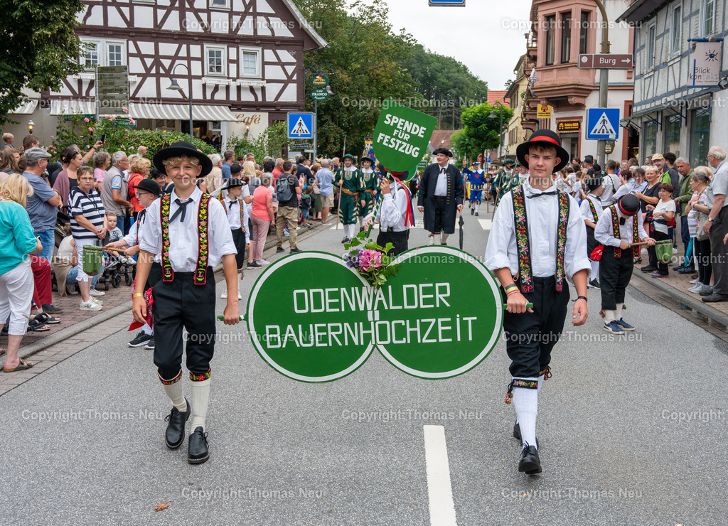 DSC_8763 | Das Burgfest Lindenfels ist ein farbenfrohes Trachtenfest mit Festumzug, Musik und gelebter Heimatkultur – ein Höhepunkt im Veranstaltungskalender des Odenwalds. 