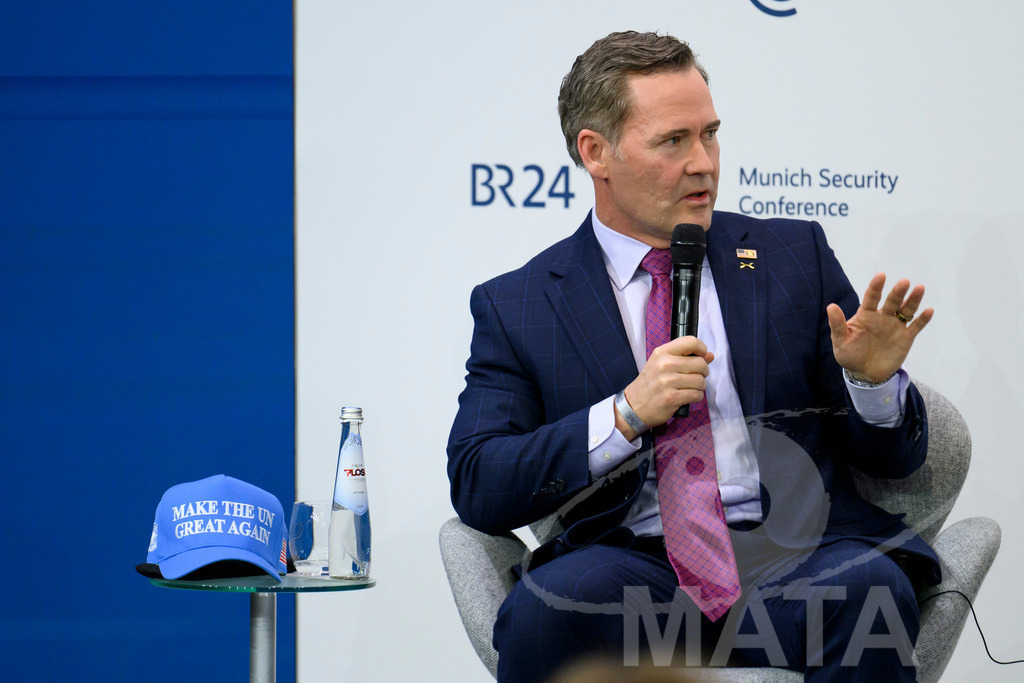 _DWA5577 | MATA IndoCon - Realisiert mit Pictrs.com