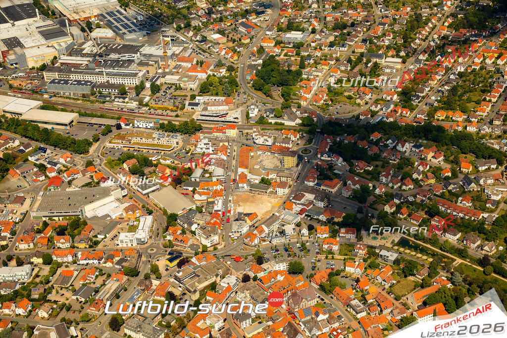 Das Luftbild der Stadt Korbach wurde 2022 vom Flugzeug heraus erstellt (keine Drohnen-Aufnahmen) Aufnahmehöhe ca.450 Meter- hohe Bildauflösung und Druck-Qualität. Garantiert!