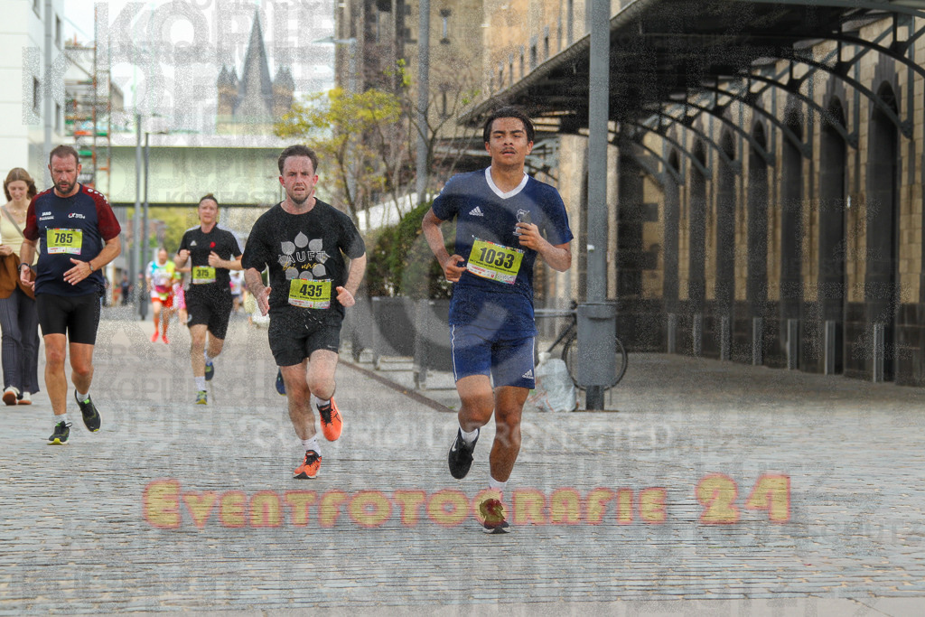 250920_1323_EV4_5359 | Sportfotografie im Rhein-Sieg Kreis, Köln, Bonn, NRW, Rheinland Pfalz, Hessen, etc. Unser Tätigkeitsfeld umfasst den Laufsport vom Volkslauf über den Marathon, Duathlon, Triathon bis zum Ultralauf wie Kölnpfad Ultra oder Schindertrail.