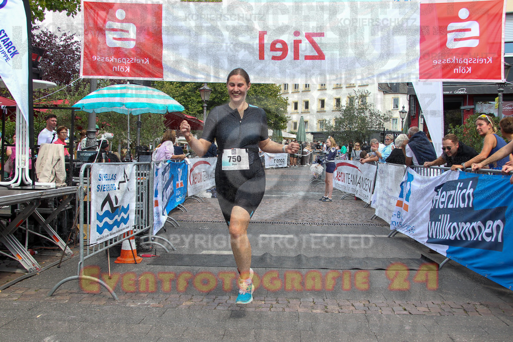 250824_1516_EV4_2774 | Sportfotografie im Rhein-Sieg Kreis, Köln, Bonn, NRW, Rheinland Pfalz, Hessen, etc. Unser Tätigkeitsfeld umfasst den Laufsport vom Volkslauf über den Marathon, Duathlon, Triathon bis zum Ultralauf wie Kölnpfad Ultra oder Schindertrail.