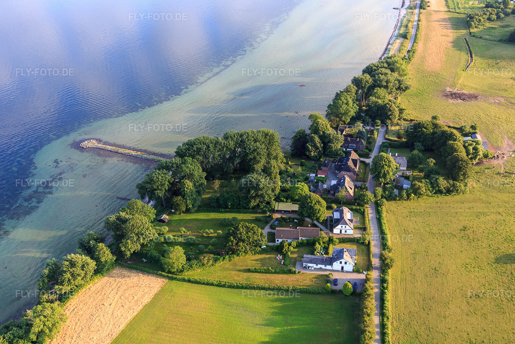 Luftbild: Holnisser Fährstr im Ortsteil Holnis in Glücksburg im Bundesland Schleswig-Holstein in Deutschland. Foto: IMG_127852.jpg vom 23.07.2021 durch Werner Riehm/FLY-FOTO.de