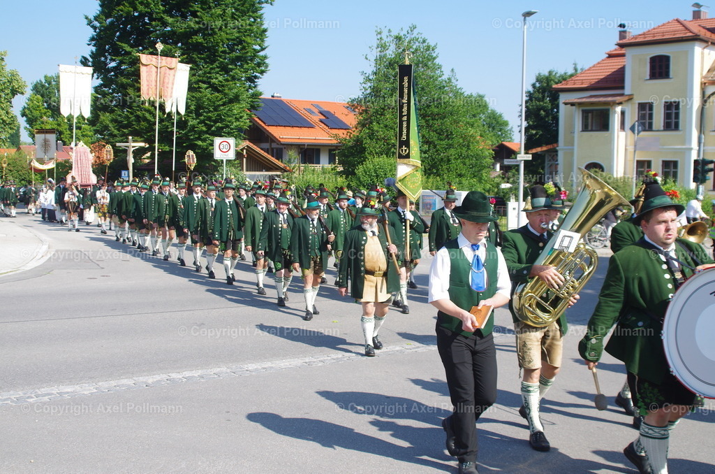 IMGP3236 | fotografiert von Axel PollmannLeonhardi Wallfahrt Benediktbeuern und Murnau, Fronleichnam, Fasching, Landschaft im Loisachtal und Benediktbeuern  - Realisiert mit Pictrs.com