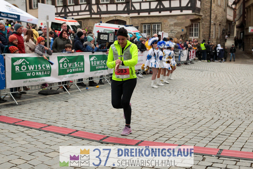 VR Bank Hauptlauf 10000m | 3 Koenigslauf 2023 - Realisiert mit Pictrs.com