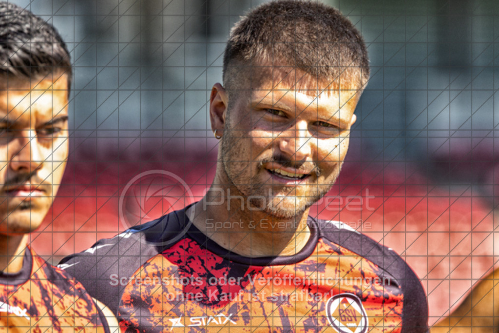 20250629_103040_0101-Bearbeitet | #,1.Göppinger SV, Fussball, Oberliga BW - Trainingsauftakt, Saison 2025/2026, Rasensportplatz Stadion SV Göppingen, Hohenstaufenstr. 116, 73033 Göppingen, 29.06.2025 - 10:30 Uhr,Foto: PhotoPeet-Sportfotografie/Peter Harich