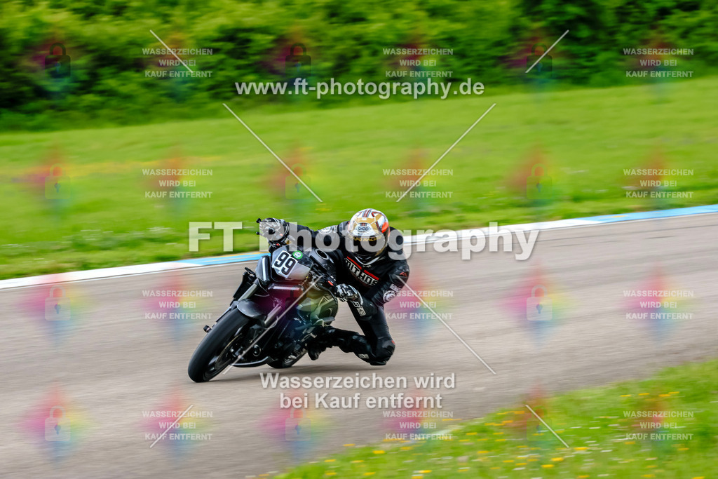 MotoTeam-3655 | Hier findet Ihr Bilder von Touristenfahrten auf der Nürburgring Nordschleife oder von anderen Veranstaltungen die ich besucht habe. Viel Spass beim Durch Schauen 
