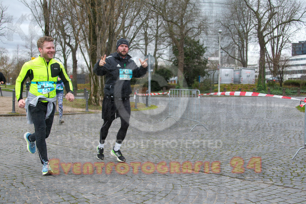 231231_1207_EV4_2089 | Sportfotografie im Rhein-Sieg Kreis, Köln, Bonn, NRW, Rheinland Pfalz, Hessen, etc. Unser Tätigkeitsfeld umfasst den Laufsport vom Volkslauf über den Marathon, Duathlon, Triathon bis zum Ultralauf wie Kölnpfad Ultra oder Schindertrail.