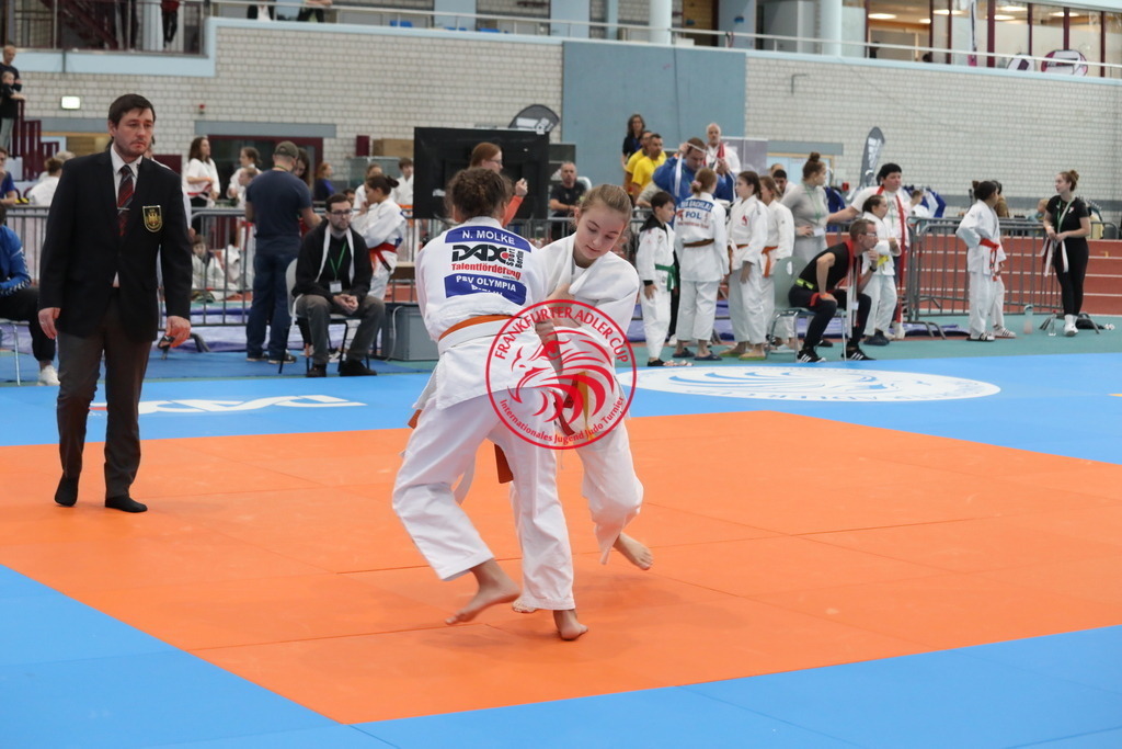 1J7A1564 | Fotos vom Adler Cup - Pictures from Adler Cup

Hier findet Ihr alle Eindrücke und großen Momente der Adler Cup Wochenenden. Here you will find all impressions and great moments of the Adler Cup weekends. - Realisiert mit Pictrs.com