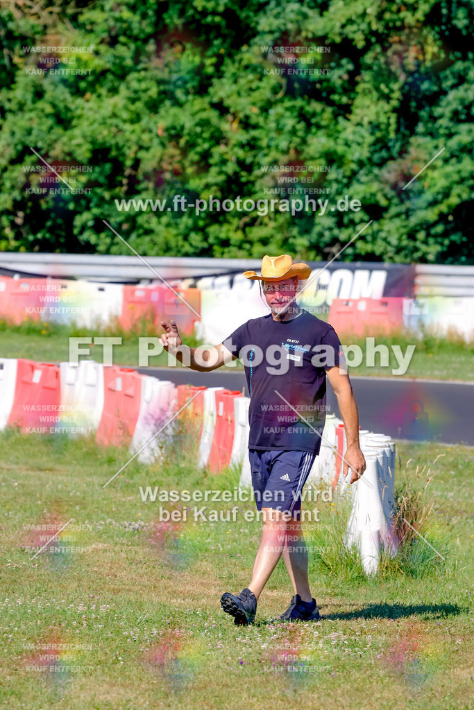 _MOT5281 | Hier findet Ihr Bilder von Touristenfahrten auf der Nürburgring Nordschleife oder von anderen Veranstaltungen die ich besucht habe. Viel Spass beim Durch Schauen 
