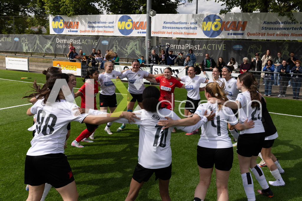 Fußball I Frauen I Saison 2025-2026 I Frauen 3. Liga | FVRZ Gruppe 2 | 18. Spieltag I Spielvereinigung Schaffhausen Damen 1 - Team Furttal Zürich I 17.05.2026 | Hochwertige Sportfotos kaufen & lizenzieren für Medien, Vereine, Agenturen & Sportler:innen. Entdecke professionelle Sportfotografie im Bildshop von Alexander Franzen. - Realisiert mit Pictrs.com