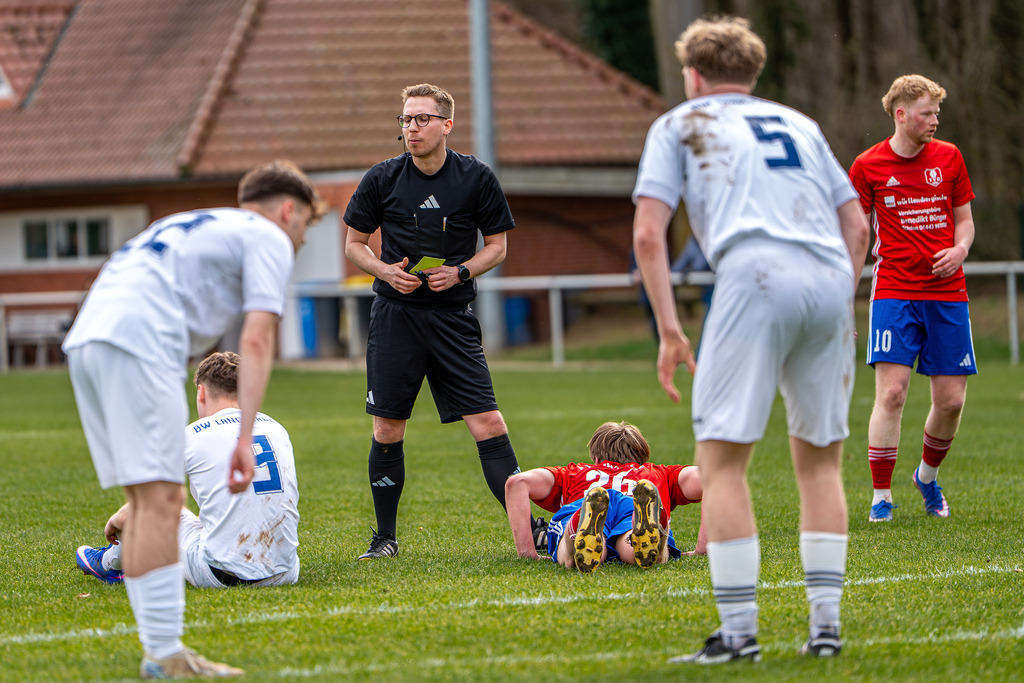 Fußball I Herren I Saison 2025-2026 I Halbfinale Kreispokal VEC I  BW Langförden - TV Dinklage II I 19176 | jns.sportfotos - Realisiert mit Pictrs.com