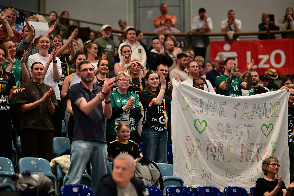 Handball I Frauen I Saison 2024-2025 I 1. HBF I Play-Off I Viertelfinale I VfL Oldenburg - HSG Blomberg-Lippe | Der Sportfotograf. - Realisiert mit Pictrs.com
