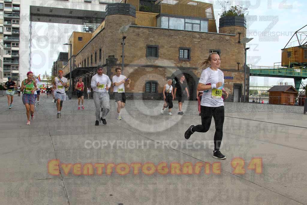 250920_1329_EV4_5734 | Sportfotografie im Rhein-Sieg Kreis, Köln, Bonn, NRW, Rheinland Pfalz, Hessen, etc. Unser Tätigkeitsfeld umfasst den Laufsport vom Volkslauf über den Marathon, Duathlon, Triathon bis zum Ultralauf wie Kölnpfad Ultra oder Schindertrail.