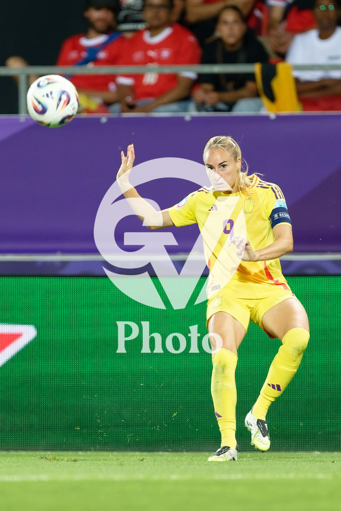 Portugal v Belgium: UEFA Women's EURO 2025 Group B | SION, SWITZERLAND - JULY 11:  Tessa Wullaert of Belgium shoots and look at it during the UEFA Women's EURO 2025 Group B match between Portugal and Belgium at Stade de Tourbillon on July 11, 2025 in Sion, Switzerland. (Photo by Giuseppe Velletri/Sports Press Photo/Getty Images)