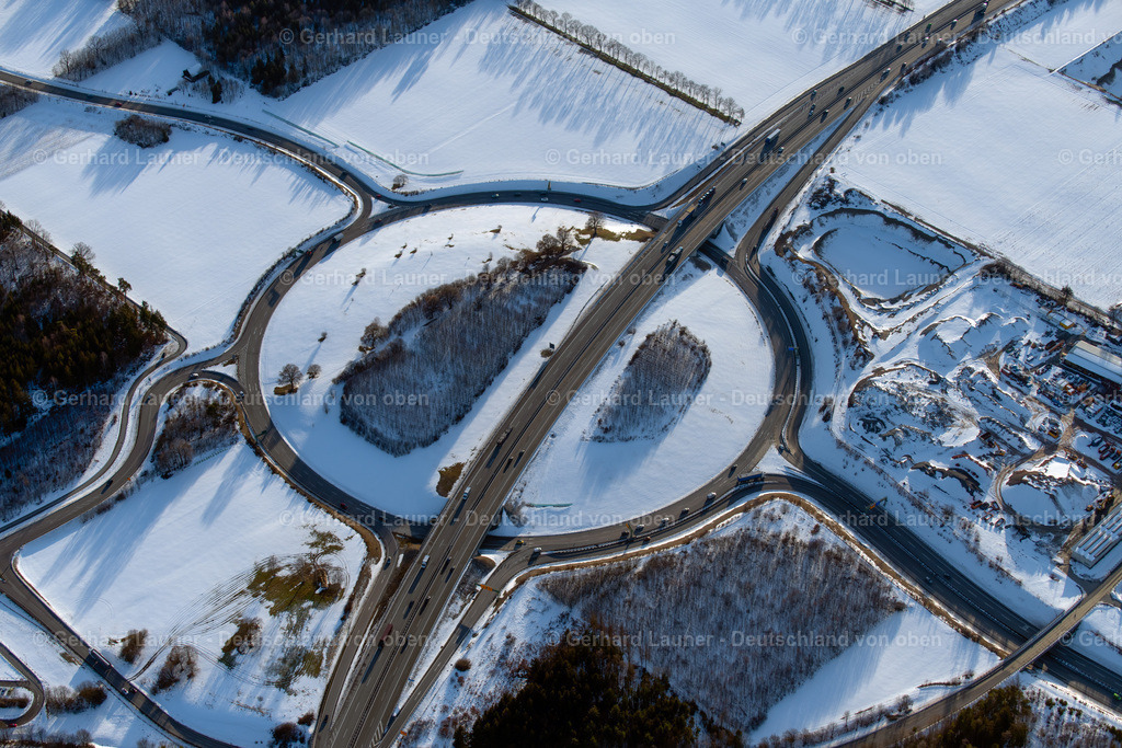 3900461 | Kreisverkehr Bundesstrasse17 bei Landsberg-Lech