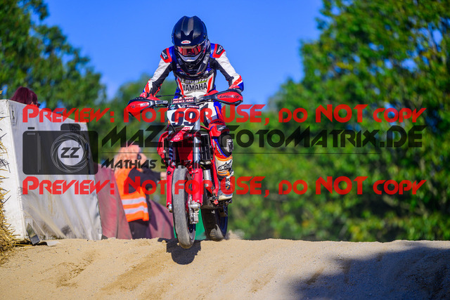 MaZZes_Fotomatrix_20241004_6021986_5548 | JUNIOR