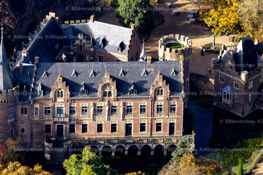 Luftbild Schloss Paffendorf in Bergheim im Rhein-Erft-Kreis-6782 | Luftbildfotografie und Luftbildfotograf Hermann Klöpper - Realisiert mit Pictrs.com